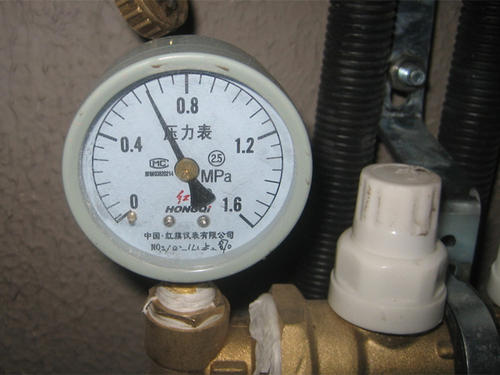 房子裝修鋪設地暖冬天再也不怕冷了 地暖安裝流程及步驟 房子裝修鋪設地暖冬天再也不怕冷了 地暖安裝流程及步驟