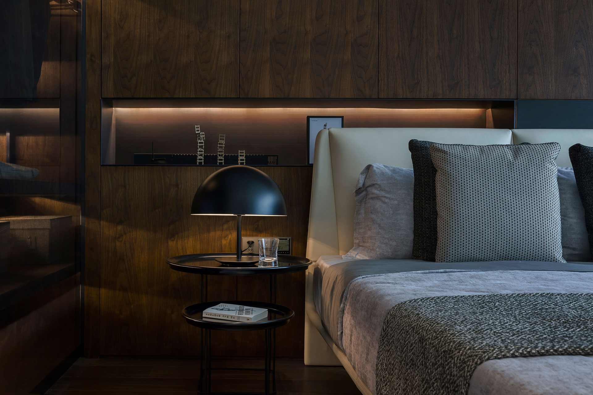  實木地板的保養(yǎng)技巧有哪些 設(shè)計師